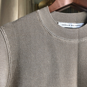 澳洲品牌小马克camilla and marc奶茶色浅米色弹力针织半袖T恤