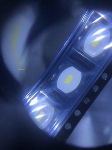 日亚汽车灯珠 2芯片 大功率LED 6W 汽车日行灯 远近光灯 光源模组