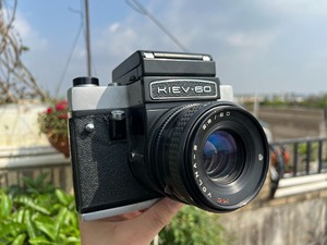 基辅KIEV 60 单反中画幅66胶片相机 MC 80 2.