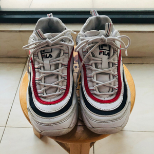 Fila 老爹鞋，36码,520韩国代购的，保真，穿上秒变大