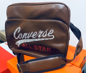 converse 匡威 全新正品 皮质单肩包斜挎包，特价