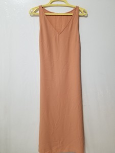 闲置，韩国代购 欧珂女装 著名品牌洋气休闲显瘦肉橘色打底吊带