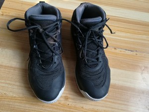  正品 adidas阿迪达斯罗斯系列bounce篮球鞋