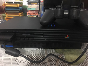 PS2读碟玩游戏，直读，无电源，一个手柄，5张光盘，110V