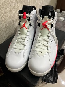 Jordan+AJ6+Retro+樱木花道+红外线+白红+2