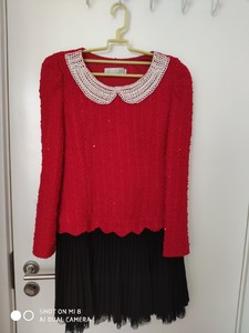 娃娃领长袖红色蕾丝连衣裙，衣长90cm，肩宽40cm，袖长6