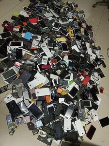 废旧手机回收，需要卖的联系我，收各种二手手机，碎屏，破碎手机