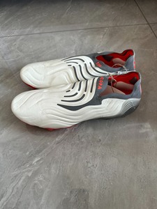 阿迪达斯COPA超顶袋鼠皮足球鞋，sample版，42.5尺