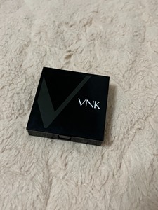 vnk卿卿双色眼影，301烛光梅子，现在停产了，沧海遗珠，非