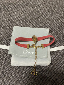 迪奥Dior 狗年限定款红绳手链 正品随便验 狗年限量款 朋