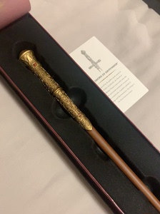 纽约哈利波特商店正版格兰芬多宝剑魔杖，全新正品！售出不退换，