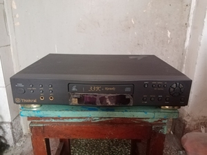 九新左右德加拉VCD CD机