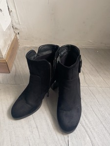 珂卡芙马丁靴37码，麂皮绒，内里加绒，鞋跟7厘米