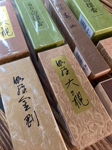 日本香堂 每日白檀伽罗大观 线香原产越南芽庄沉香线香天然香线