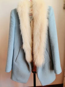专柜正品EnC羊毛大衣 160/84A，毛领是狐狸毛皮，大衣