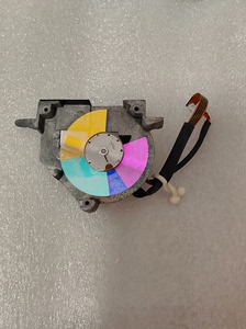原装三菱投影机色轮，5色40mm2个螺丝孔。适用于三菱 XD