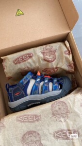 #keen儿童凉鞋，蓝色小熊18，18.5现货全新带盒子包邮