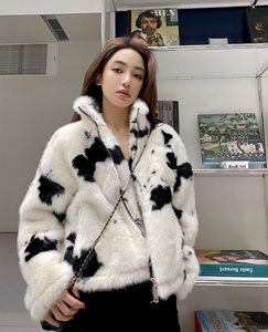 【XSPACE】D%DPERCENT 韩国进口奶牛毛毛外套，