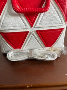 草莓地 欧美新款时尚女包创意几何立体手拎包单肩包斜挎包凯莉包