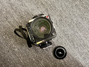 勃朗尼卡s相机，带尼克尔75mmf2.8镜头，