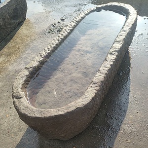 清代老石槽一只，元宝型石盆，洗手池，长83 宽32 高20