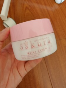 sakura樱花出水霜 日本景区版water cream 1