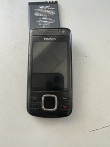 诺基亚6600i-1c滑盖手机，不锈钢金属机身，小巧精致手感