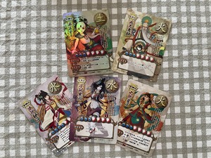 仙妖魔 太乙仙魔录卡牌五张 含一张闪卡 之前买桌游志送的 全