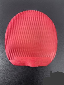 维克塔斯生胶S1，8成新，蝴蝶王板面大小，红色2.0厚度。控