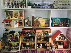 分享图片，森贝儿森林家族的玩具小屋系列。整理了好久才整理好，