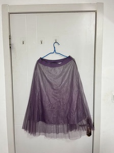 紫色星空半身裙，线下买的，没穿几次