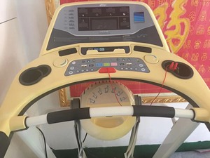 英瑞得MTR470L家用电动跑步机。闲置跑步机，占地方，准备