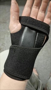 自用款护腕扭伤手腕腱鞘滑雪恢复关节固定器护套骨折夹板支具疼劳