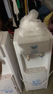 自提。 乐氏制冷热饮水机家用立式落地式加高节能温冰热办公老式