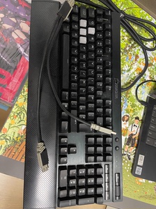 海盗船k70luxrgb红轴键盘机械键盘