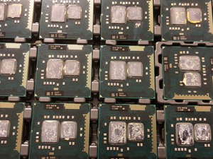 一代i5 cpu。原装拆机正式版i5 560M支持HM55/