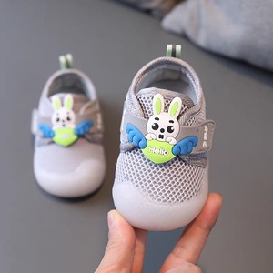 家有双胞胎，学步鞋子0-2岁1女宝宝网布透气运动男童夏季软底