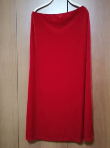 FA：GE菲杰专柜大红长裙，当时觉得性价比很高买下，结果一次