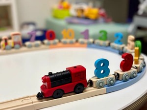 【全新正品】乐乐鱼磁性数字小火车玩具儿童益智拼装磁力积木宝宝