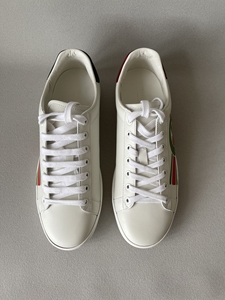 Gucci/古驰38.5码经典小白鞋，双G标红绿尾，全新正品