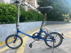 阿米尼折叠自行车，正品好车，16寸轮径，不限身高，骑行轻便，