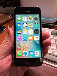 自用苹果iPhone 5S 16g  备用机拍照手机 复古胶