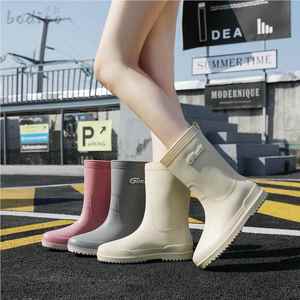2024新款雨鞋女士日系时尚外穿工作鞋中筒防水防滑耐磨雨靴保暖鞋