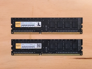 光威ddr3台式机电脑内存条4g两条共8g，几十块包邮的东西