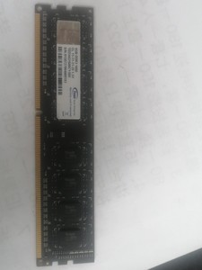 十栓  台机  内存条   4G  DDR3  1600hz
