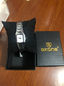 时空（skone）手表，女表⌚️，白钢，全新，包邮