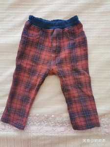 日本千趣会男童女童裤子红色格子80码长度42。30元