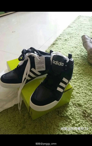 Adidas运动鞋艾迪达斯  37码 女鞋 洛杉矶购入 新款