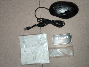 罗技g500鼠标带内盒子包邮，有内衬盒子，砝码、说明书都在