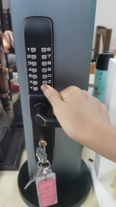 新款户外双面机械密码锁，两种把手可以选择，价格便宜。